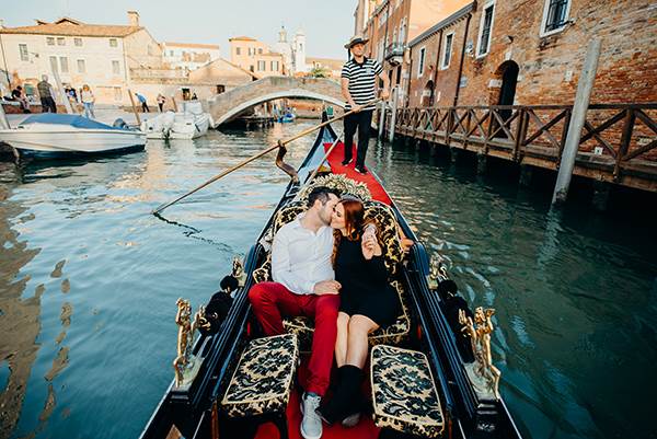  Enagaement and Honeymoon Venice photographer-2